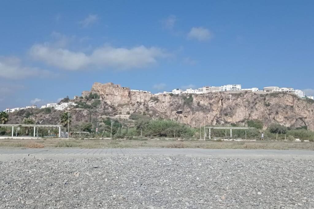 Апартаменты El Penon Idilico Piso A Pie De Playa Салобрения Экстерьер фото